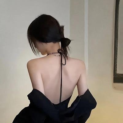 黛丝姑娘